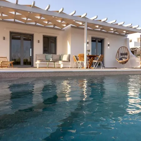 Isalos With Private Pool, Sleeps 4