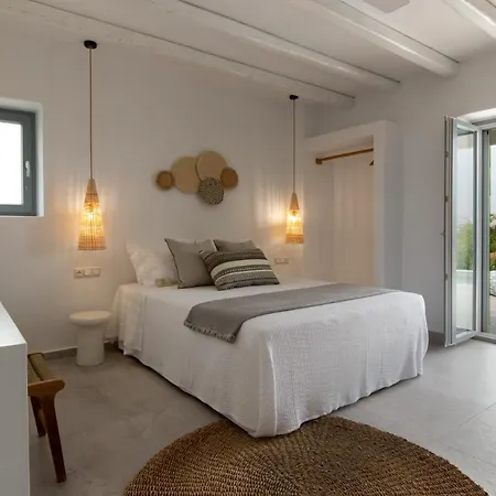 Isalos With Private Pool, Sleeps 4 *