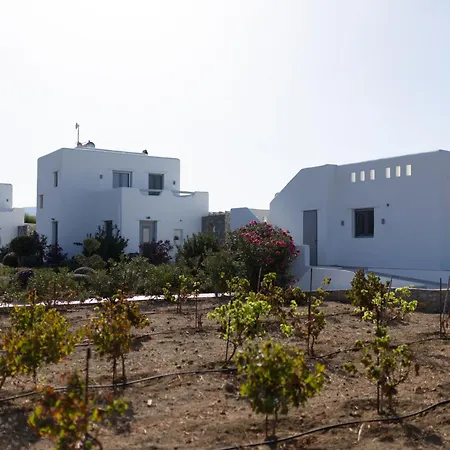 Isalos With Private Pool, Sleeps 4 Willa Naxos City