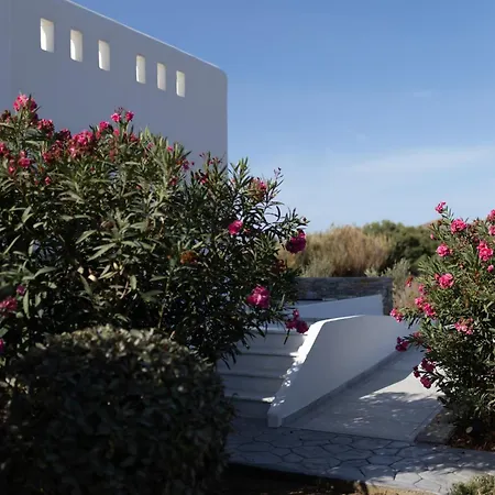 Isalos With Private Pool, Sleeps 4 Willa *