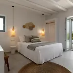 Isalos With Private Pool, Sleeps 4 *