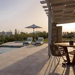 Isalos With Private Pool, Sleeps 4 וילה *