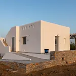 וילה Isalos With Private Pool, Sleeps 4 Naxos City