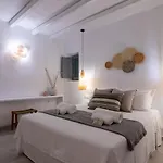 וילה Isalos With Private Pool, Sleeps 4 *