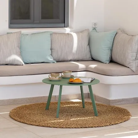Βίλα Isalos With Private Pool, Sleeps 4 Naxos City