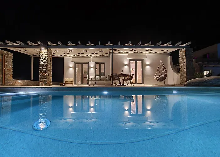 Isalos With Private Pool, Sleeps 4