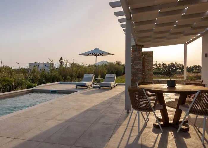 Isalos With Private Pool, Sleeps 4 Villa *