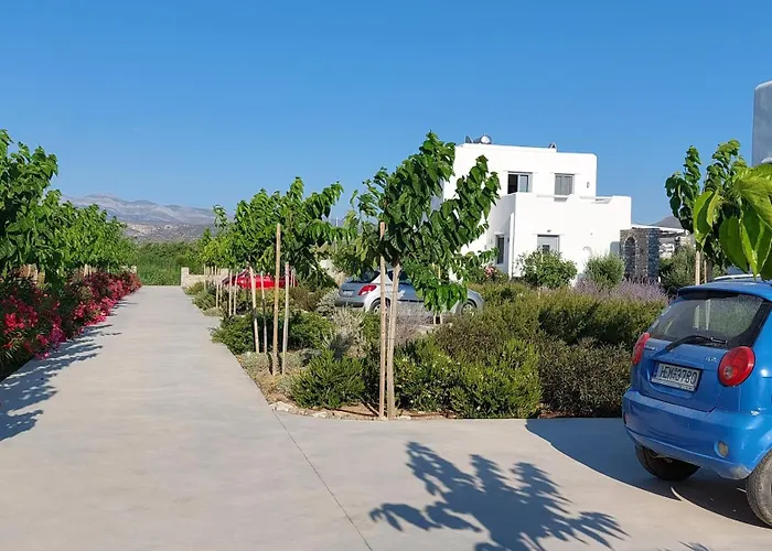 Isalos With Private Pool, Sleeps 4 Villa *